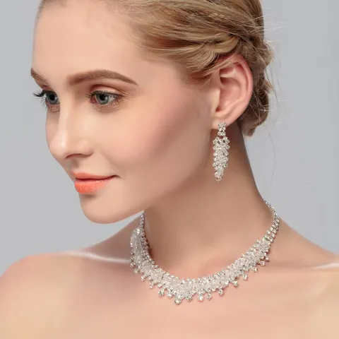 Hochzeitsschmuck-Set mit Eleganz