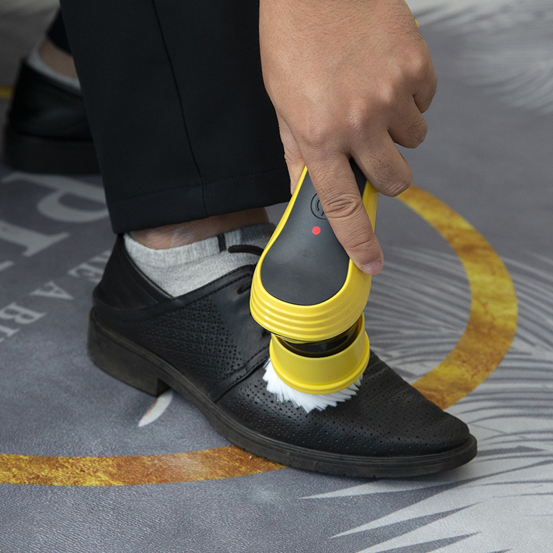 Gewerblicher elektrischer Rollbürsten-Reiniger mit Langstiel 3