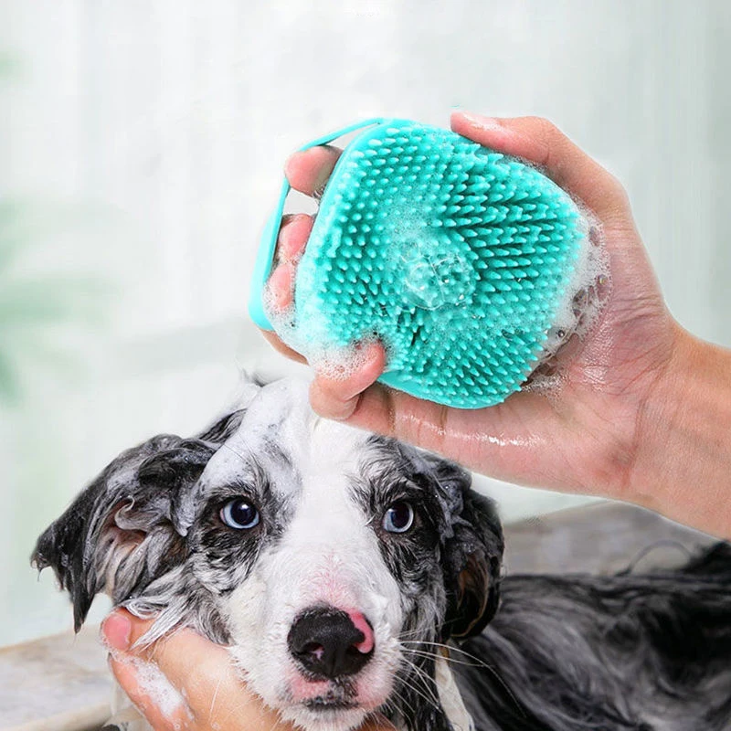 Silikon-Hundebadebürste mit Shampoo-Spender