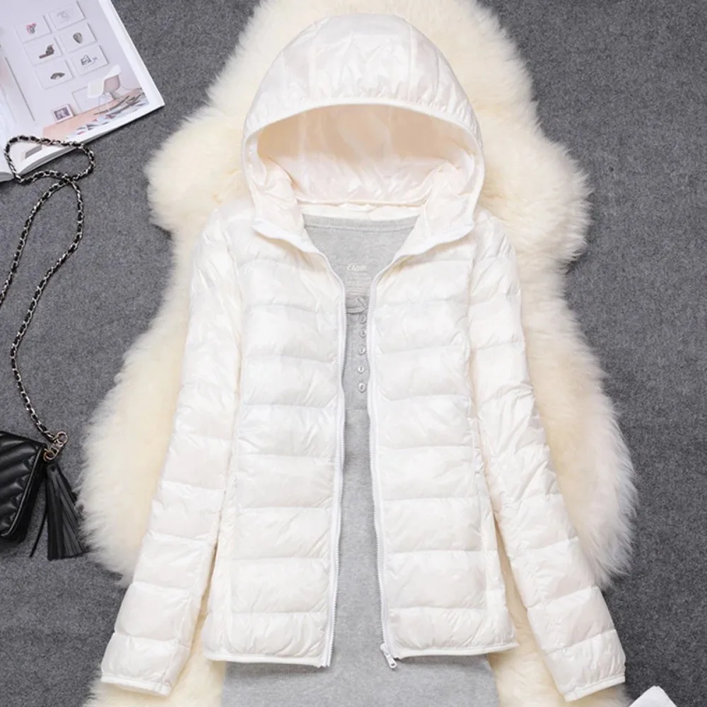Damen-Daunenjacke mit Kapuze 2