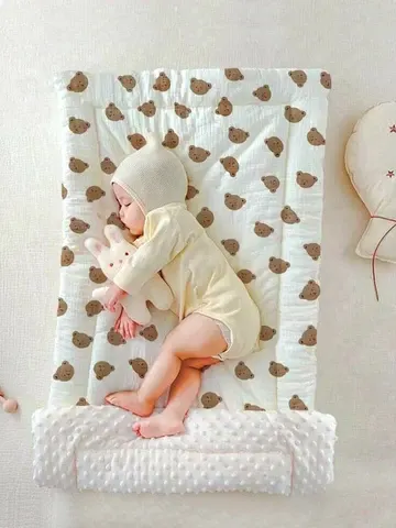 Baby-Kapuzendecke