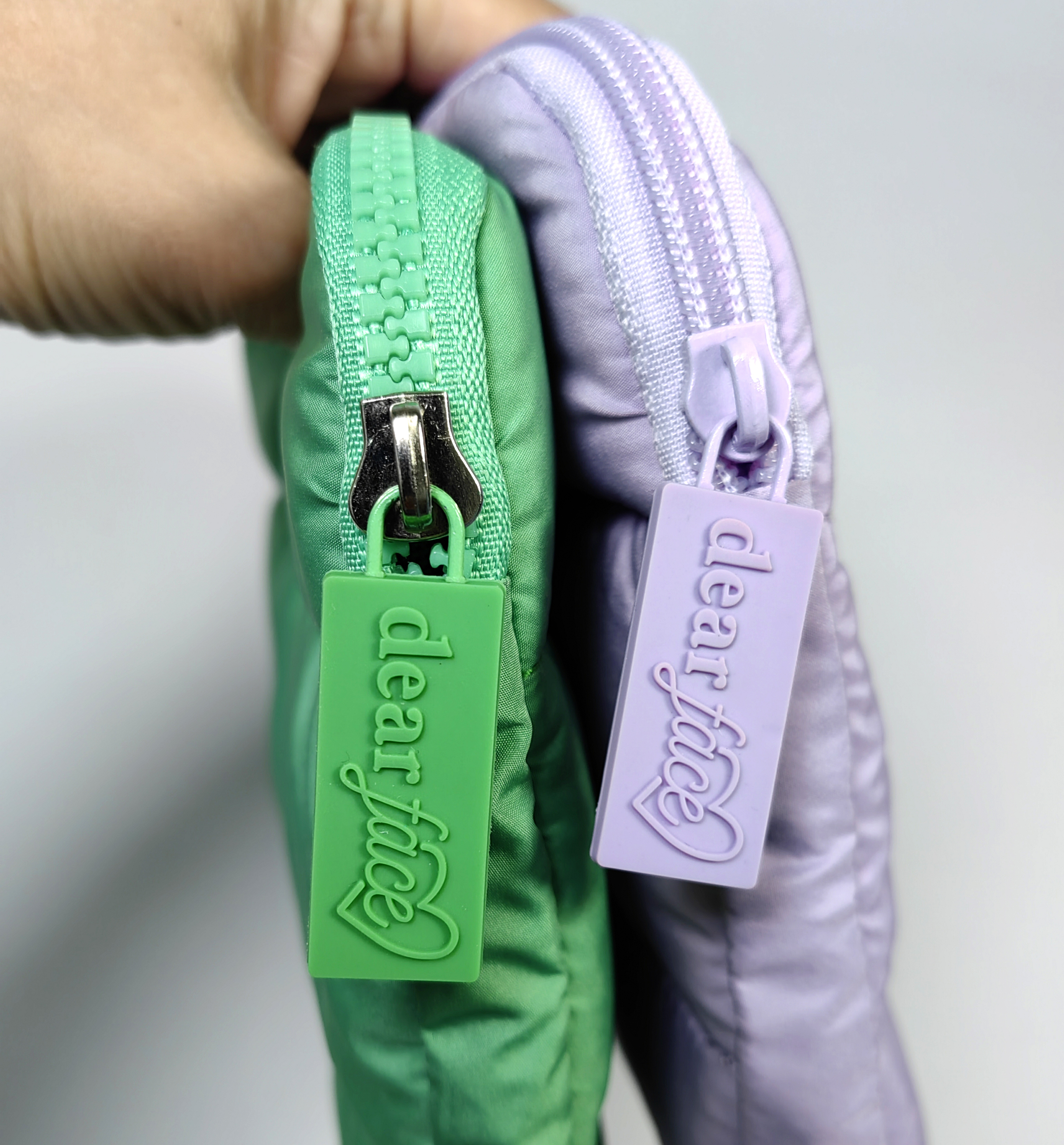 Kleine gesteppte Kosmetiktasche aus Nylon 4