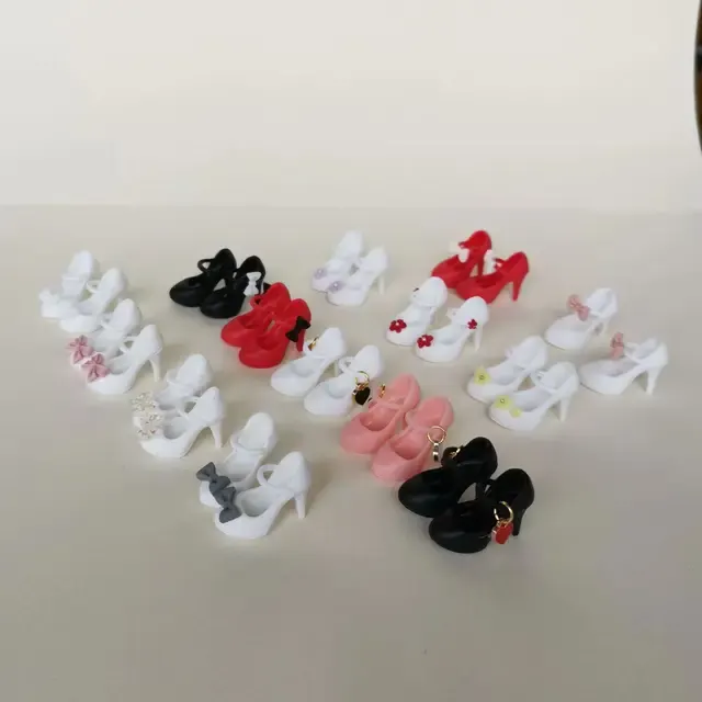 Puppenschuhe 2