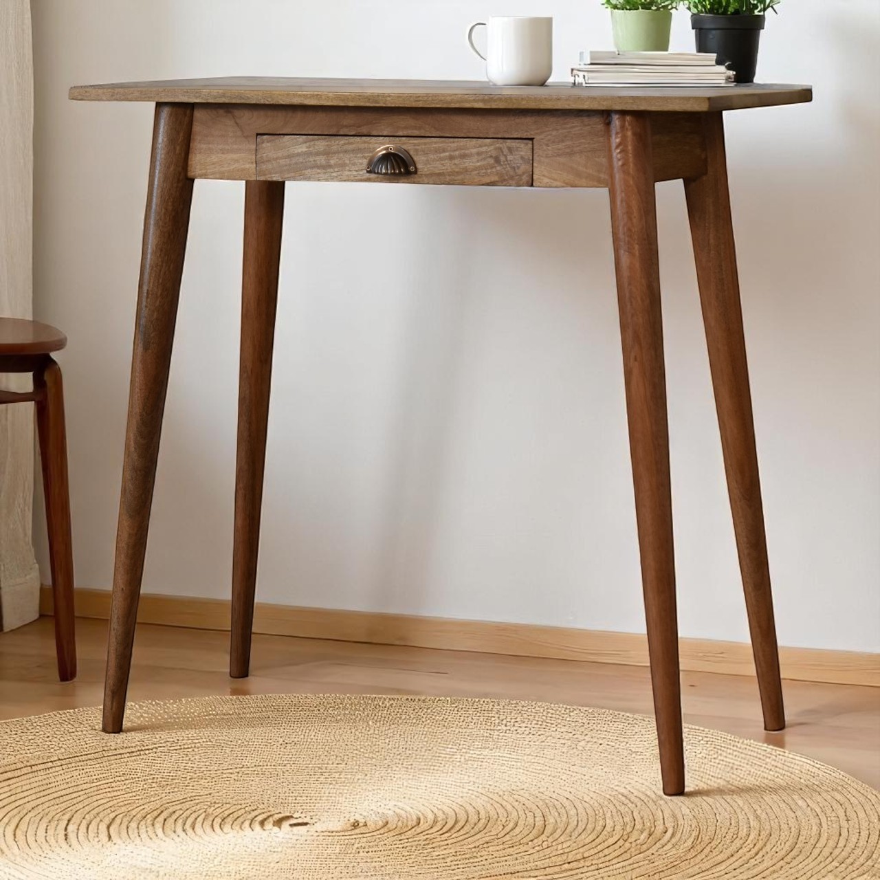 Holz-Schreibtisch