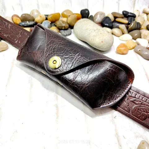 Brillenetui-Gürteltasche