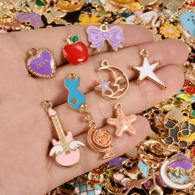 Emaille-Charms-Mix, 30 bis 100 Stück 2