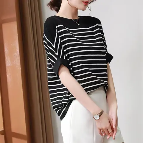 Off-Shoulder Strickoberteil