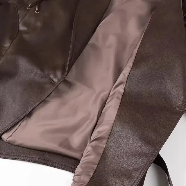 Kurze braune PU-Lederjacke 4