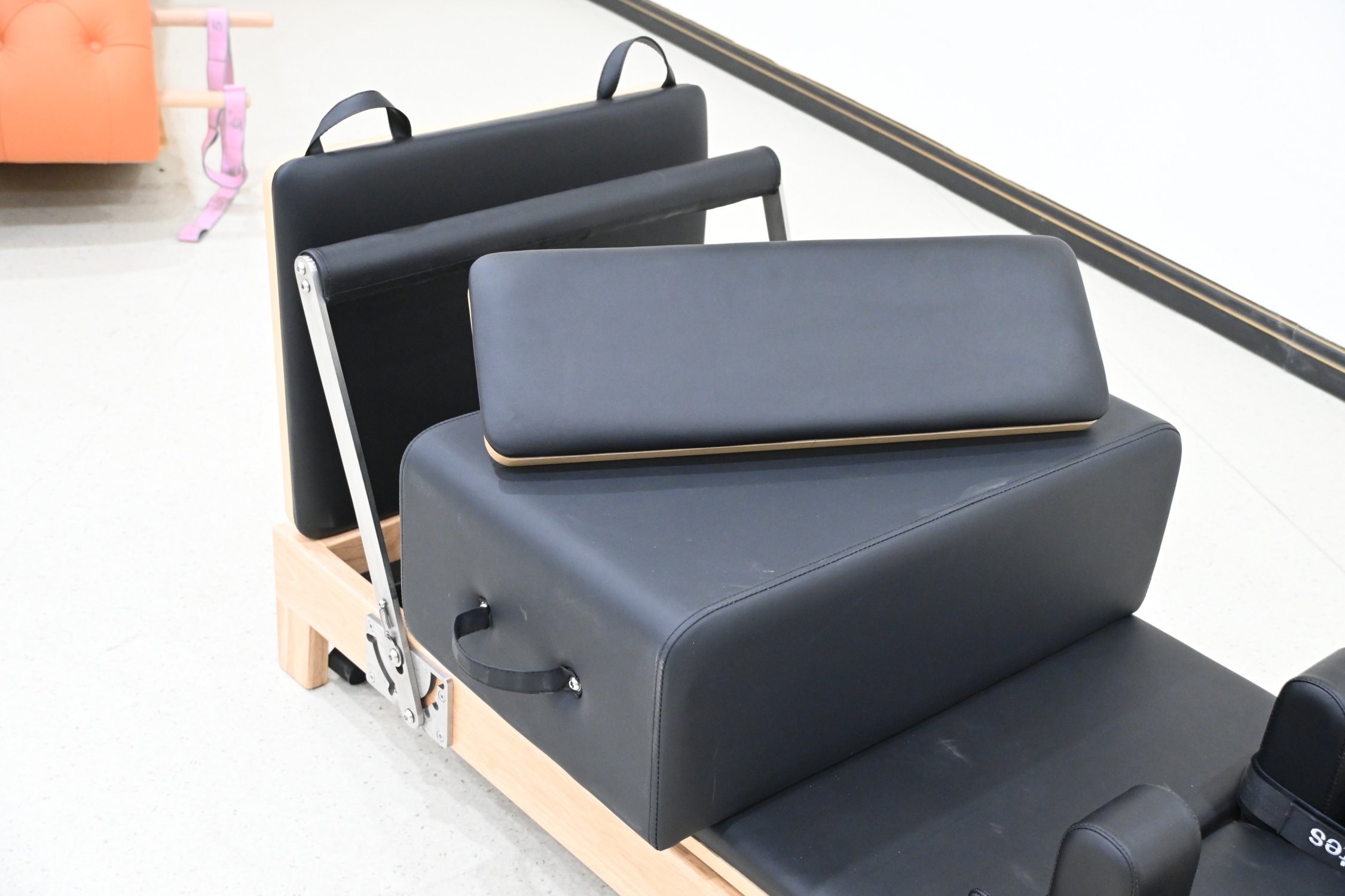 Eichenholz-Pilates-Bett 3