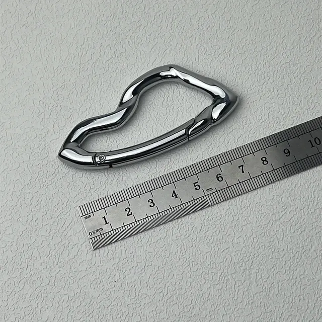 Karabiner-Schlüsselanhänger 3