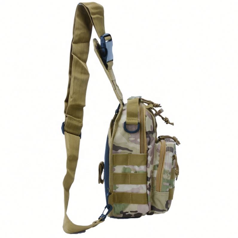 Wasserdichter taktischer Outdoor Rucksack 900D 4