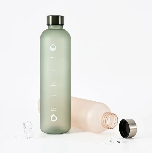 Kunststoff-Trinkflasche 3