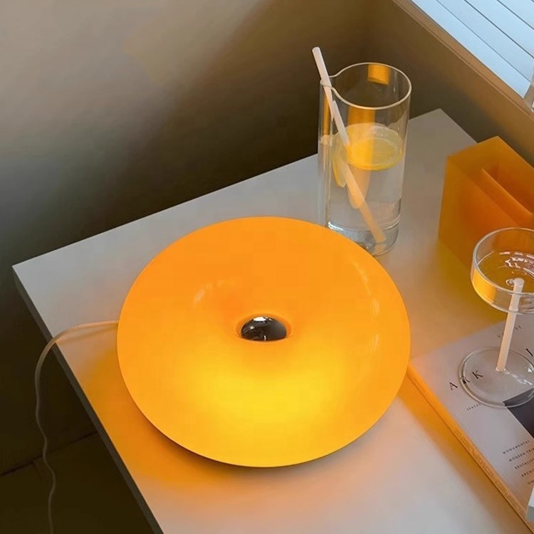 Nordic Donut Glas Tischlampe dimmbar 4