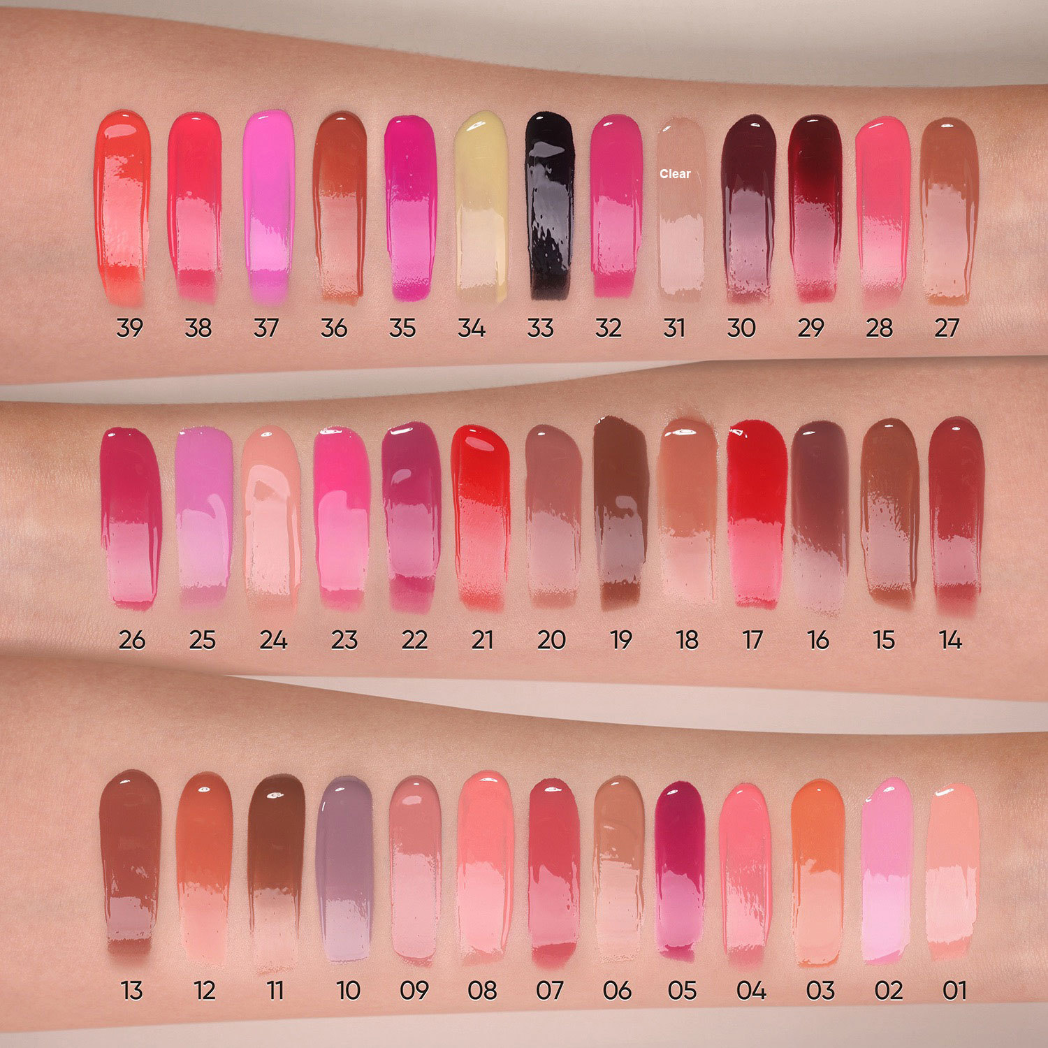 Kristallklarer veganer Lipgloss mit Spiegeleffekt 3