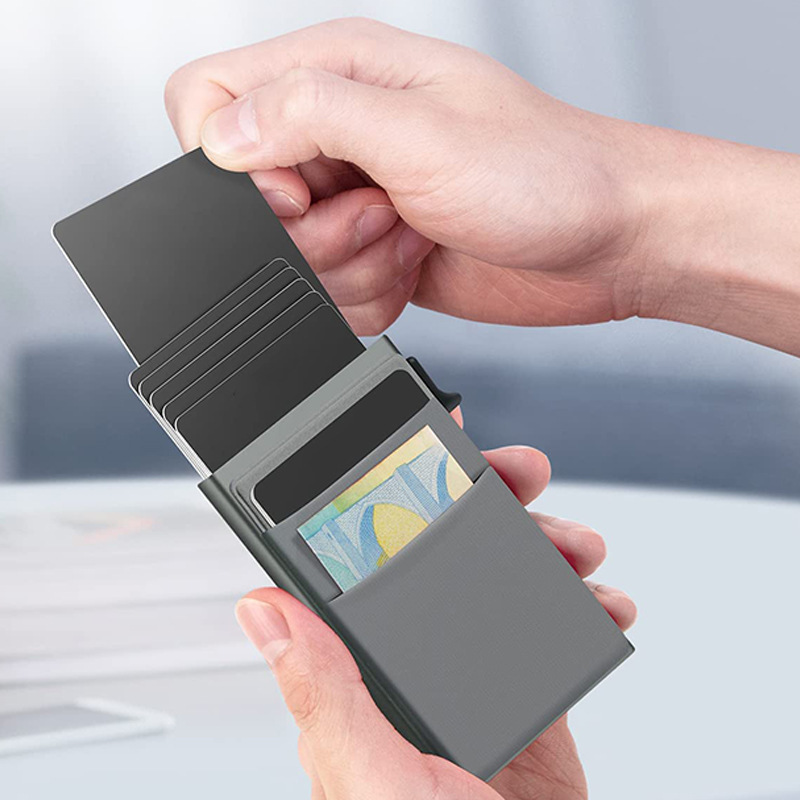 Kartenetui mit RFID-Schutz 2
