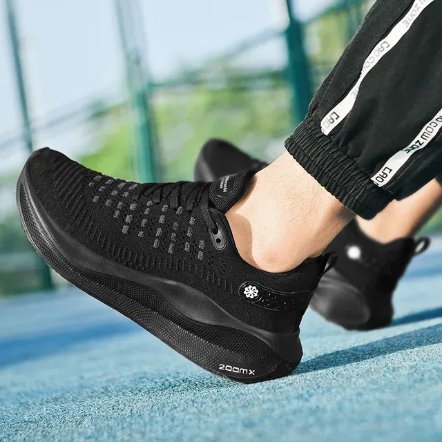 Laufschuhe 3