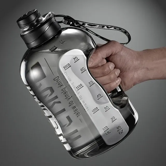 Isolierte Wasserflasche 3