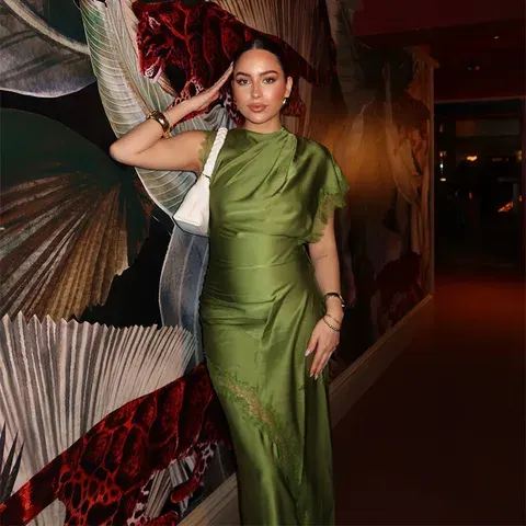 Satin-Maxikleid