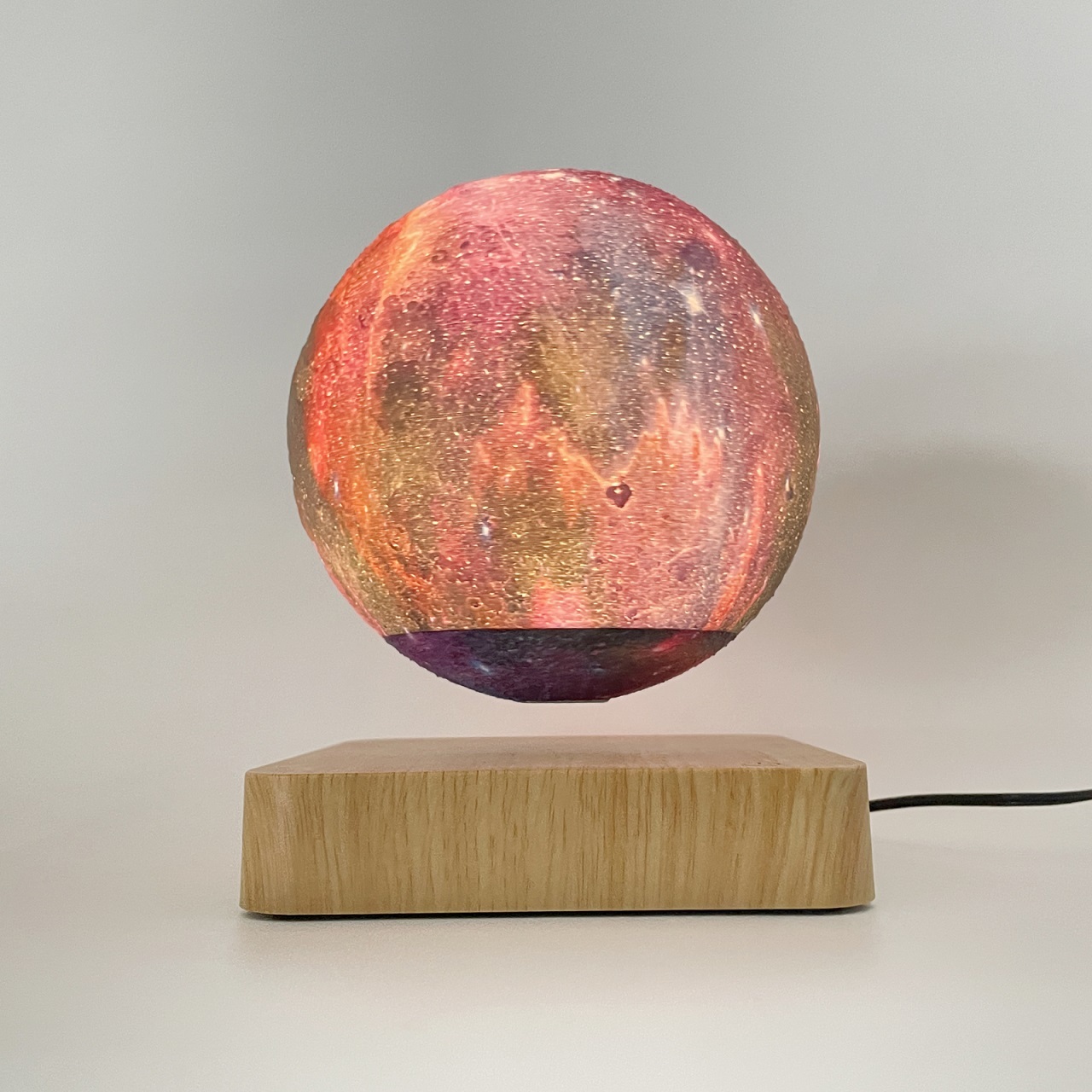 Schwebende Mond-Tischlampe mit Magnetlevitation 4