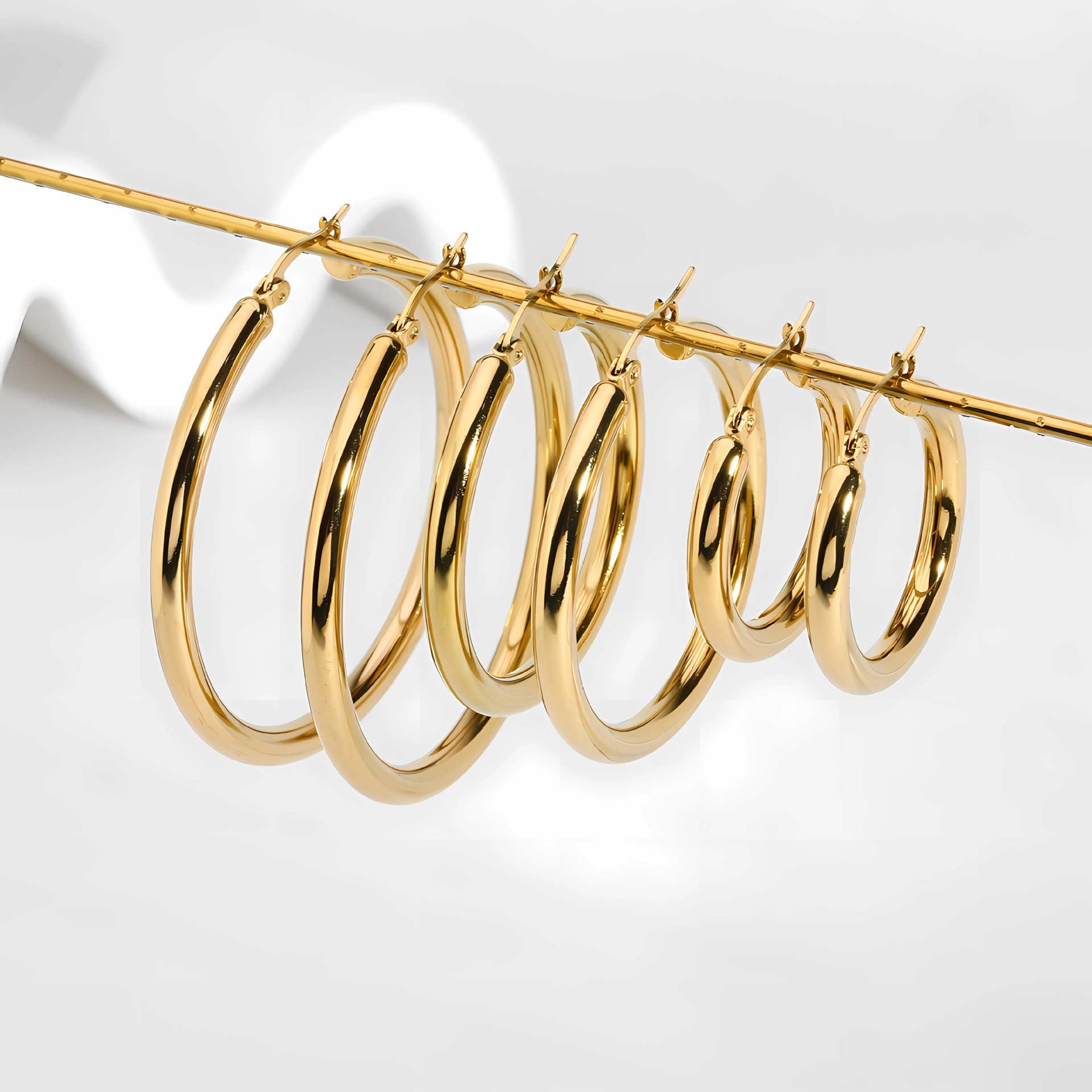 18K Vergoldete Minimalistische Creolen 3