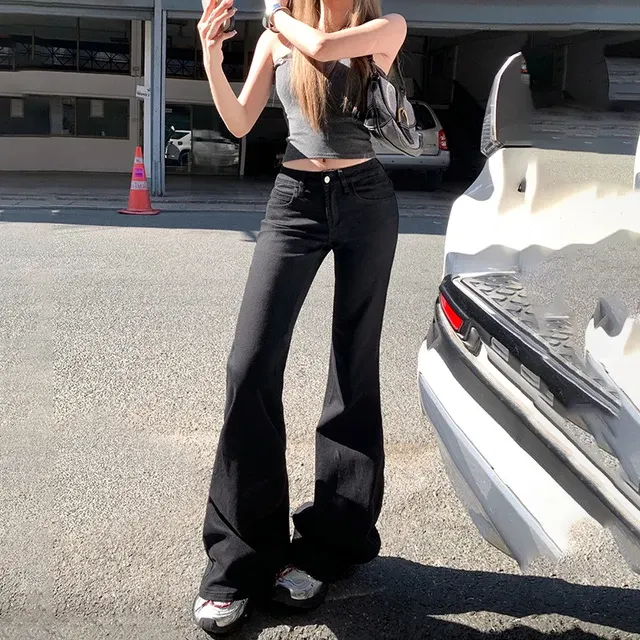 Damen-Schlaghose-Jeans 4