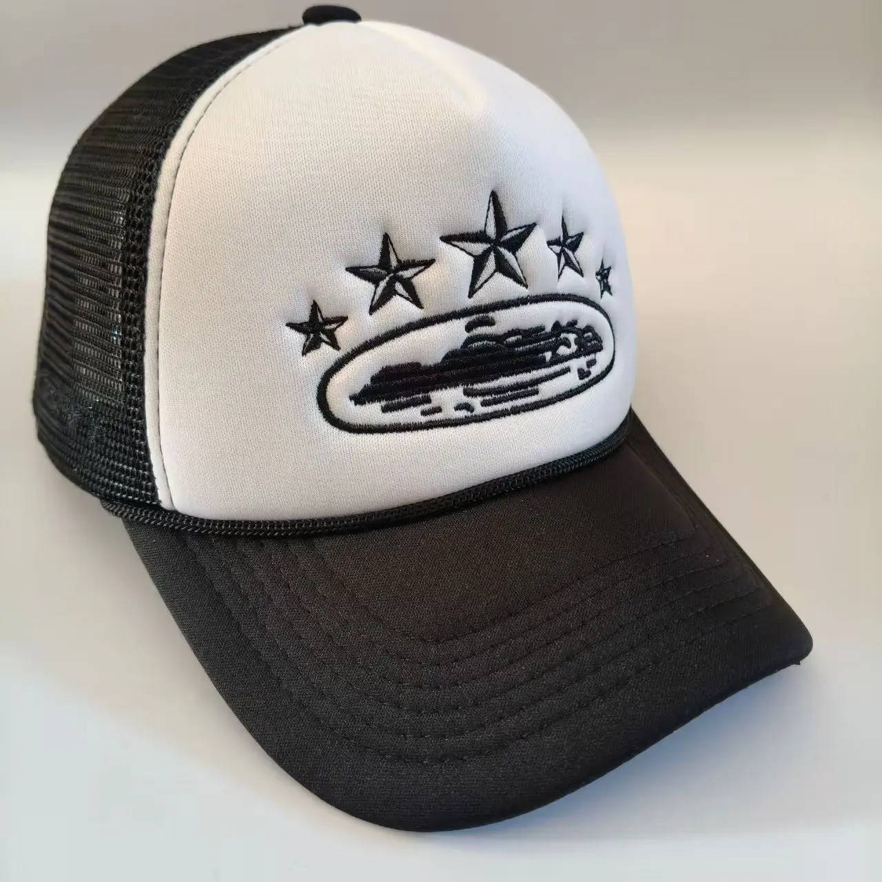 Baseballcap mit Stickerei 2