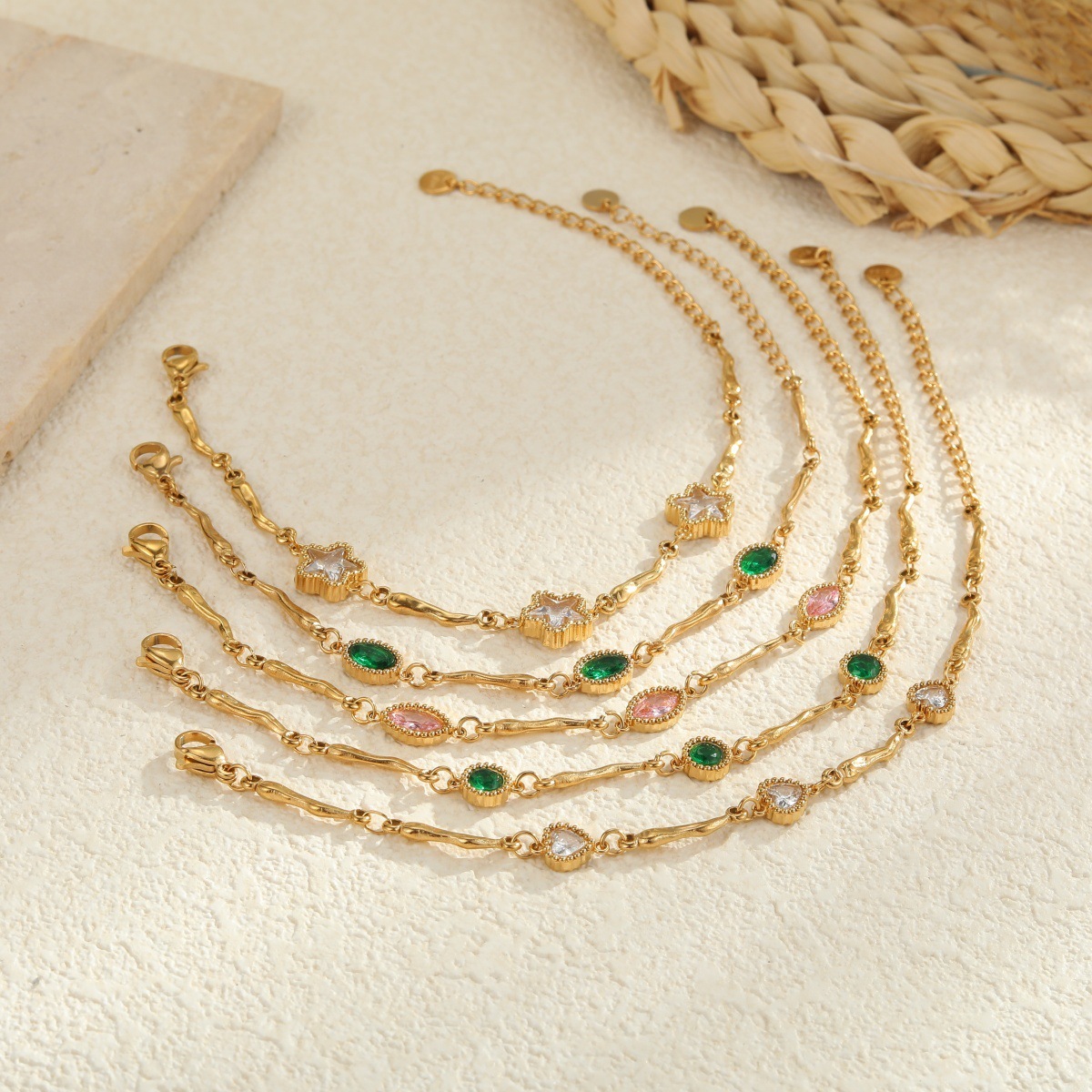 Bohemian Armband Gold mit grünem Stein 2
