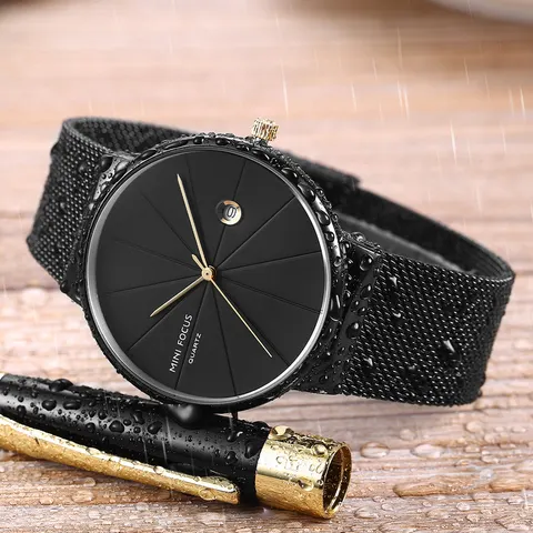 Armbanduhr