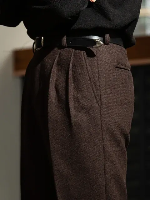 Tweedhose 1