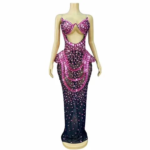 Figurbetontes Abendkleid