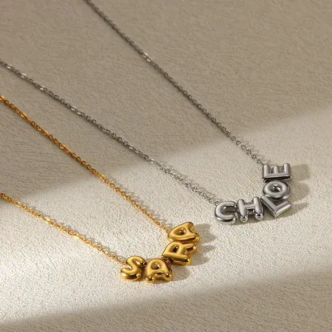 Vintage Buchstaben-Charm