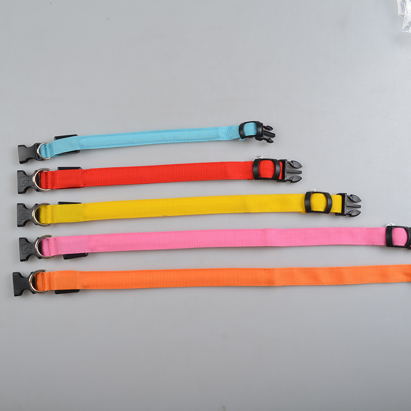 USB Aufladbares Nylon LED Hundehalsband 4