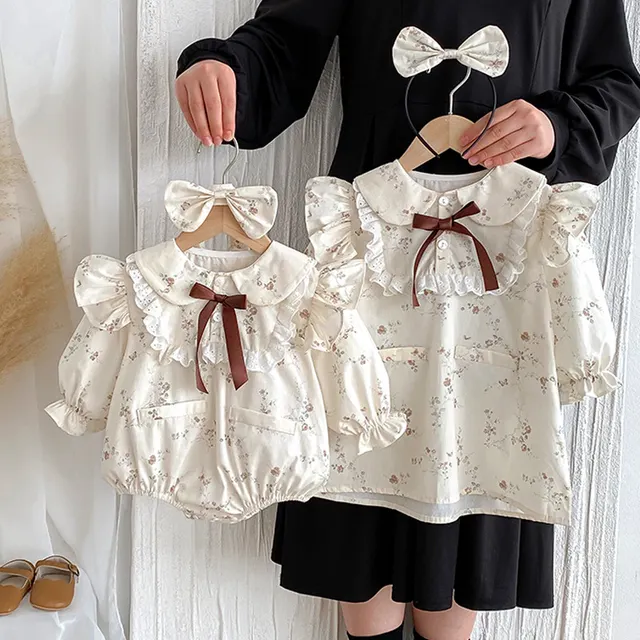Baby-Strampler-Kleid 1