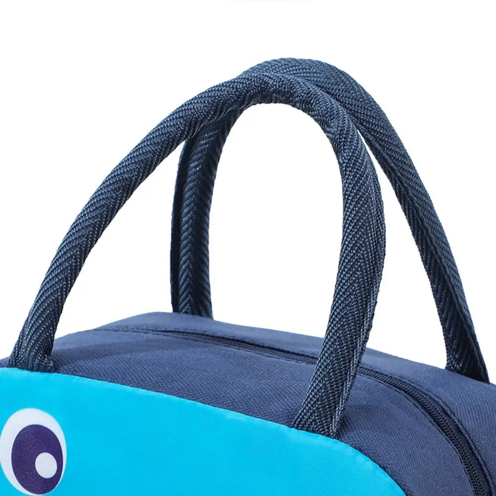 Isolierte Cartoon-Lunchtasche aus Aluminiumfolie 3