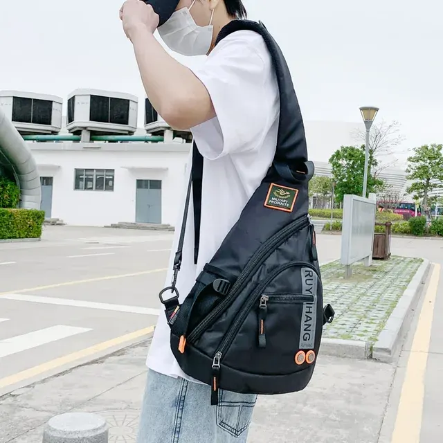 Herren-Brusttasche 4