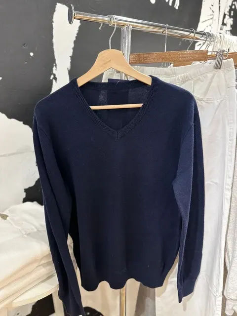 Baumwollpullover mit V-Ausschnitt 3