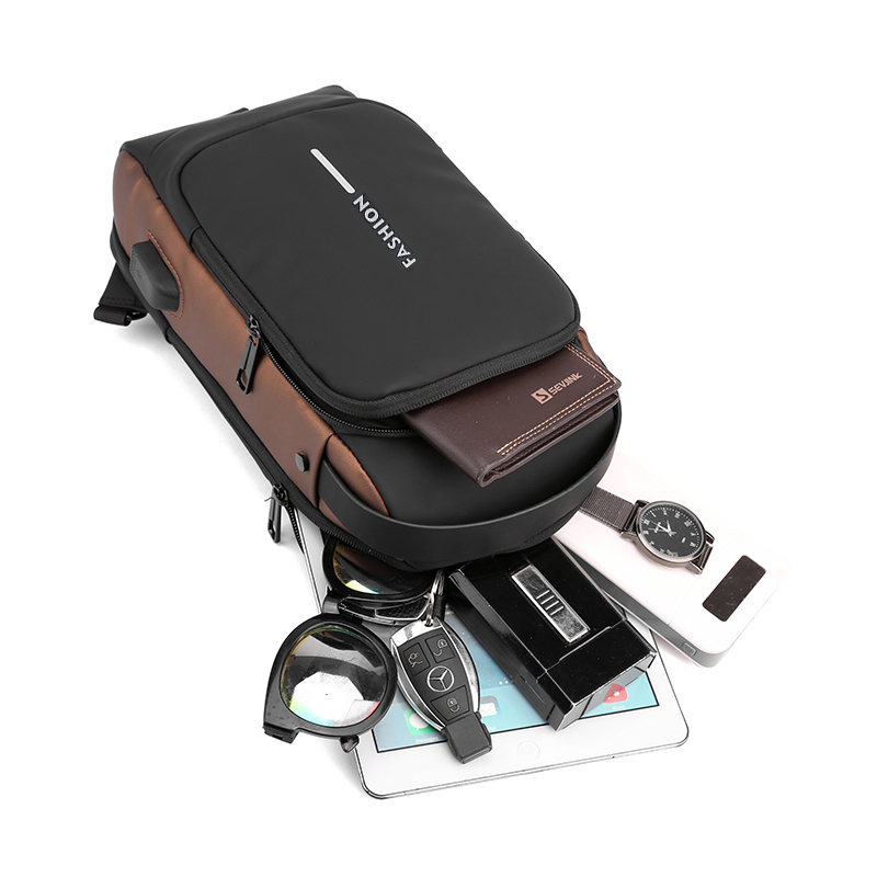 Brusttasche 4