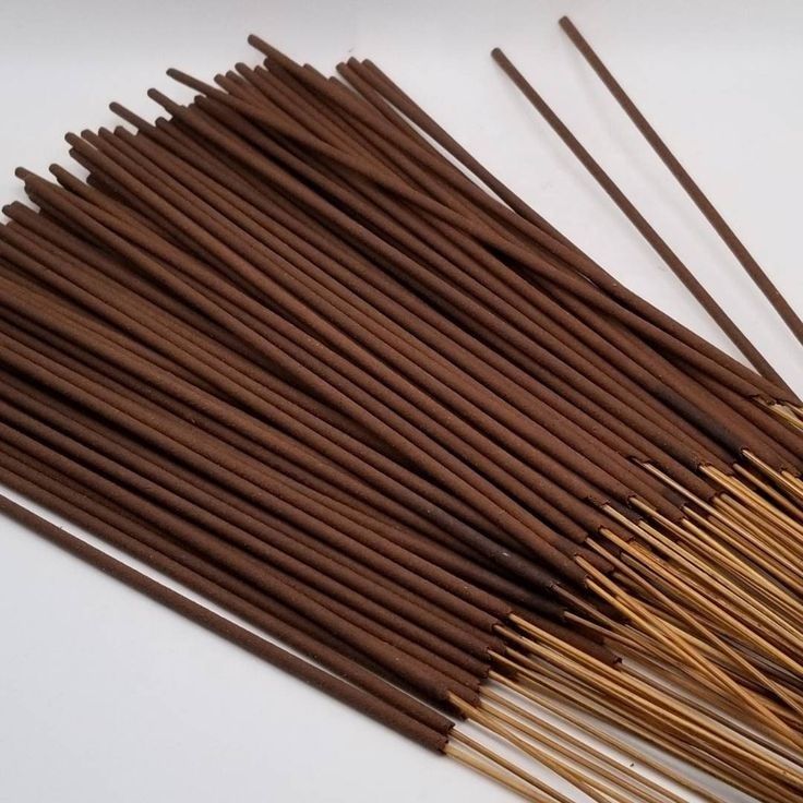 Natürliche Sandelholz-Oud-Räucherstäbchen 2