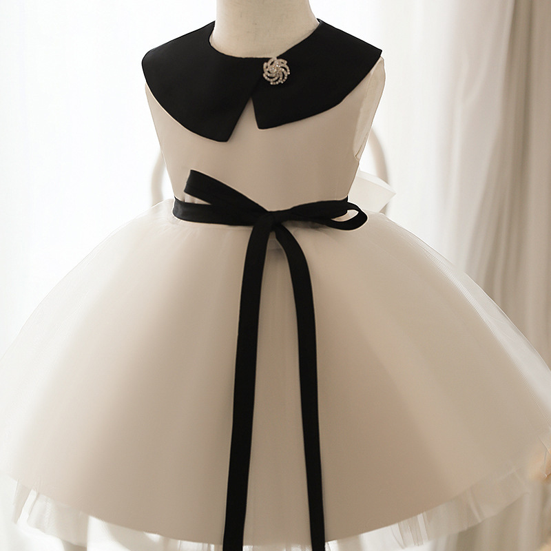 Mädchenkleid