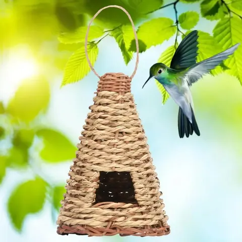 Geflochtenes Vogelnest