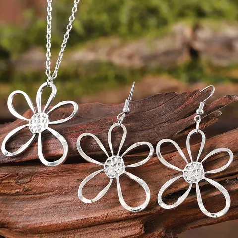 Blumen-Schmuckset