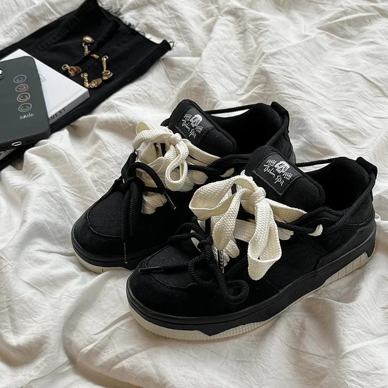 Retro-Sneaker 2