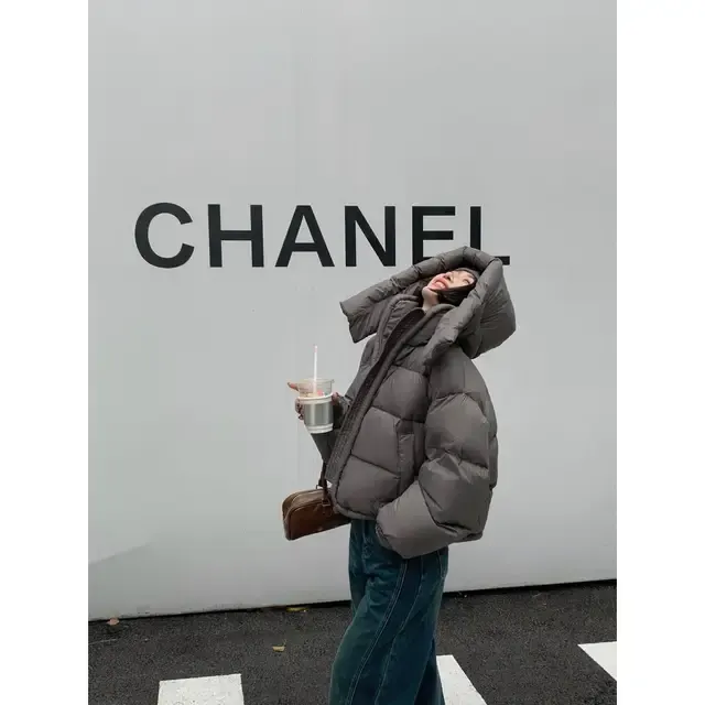 Winterjacke mit Kapuze 3