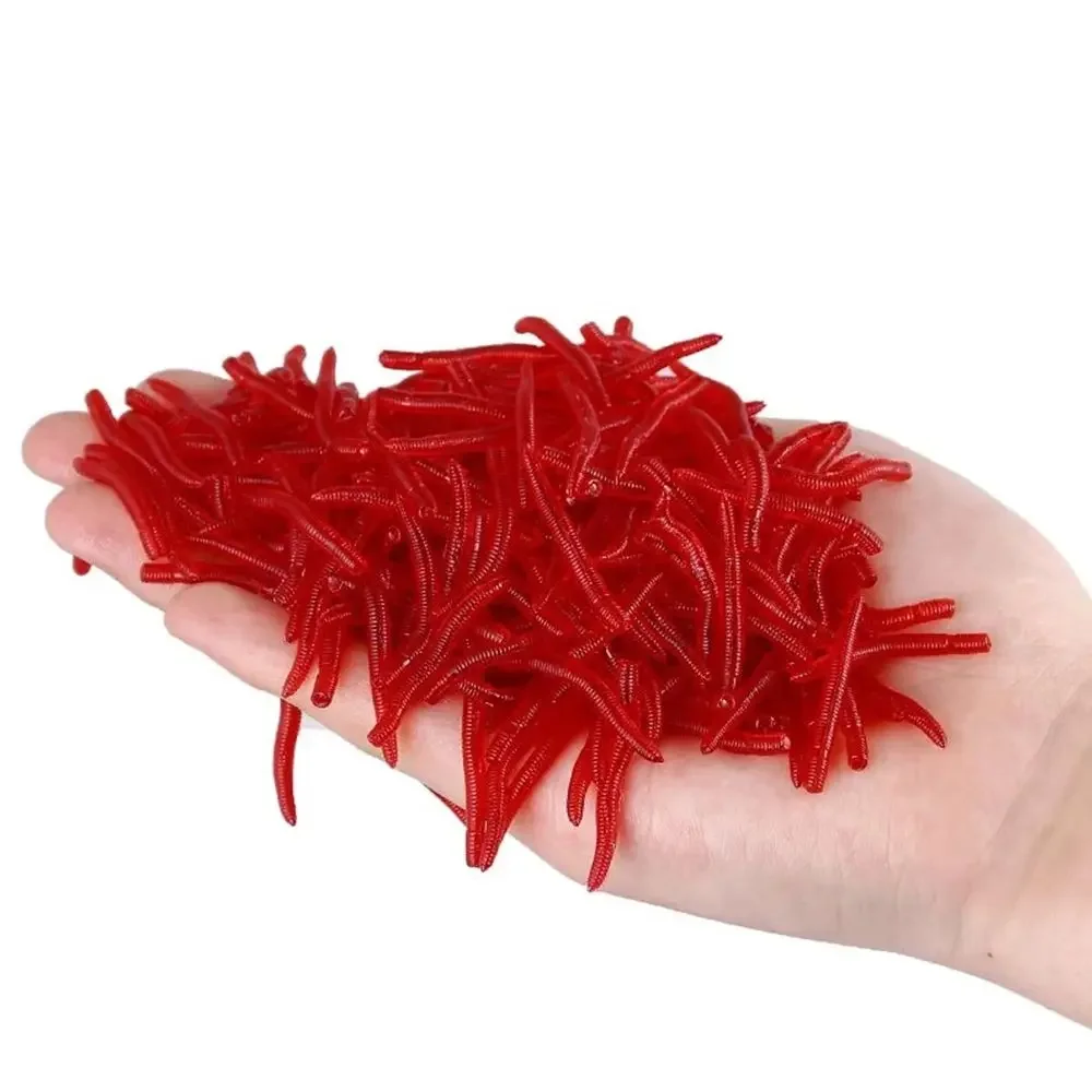Realistische Gummi-Wurmköder mit Fischgeruch