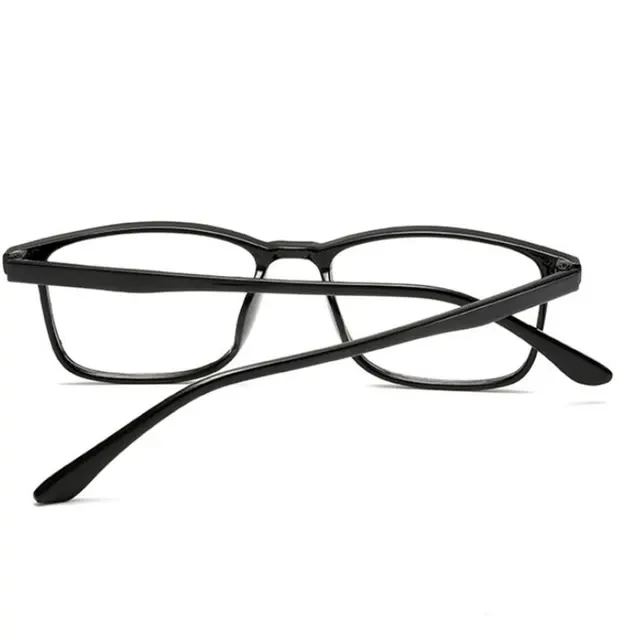 Kurzsichtigkeitsbrille 2