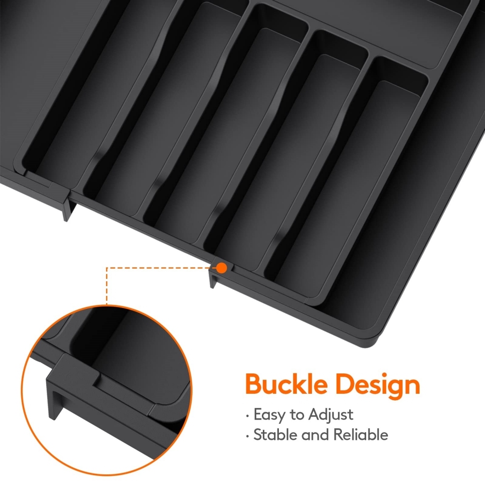 Ausziehbarer Besteckeinsatz aus PVC 3