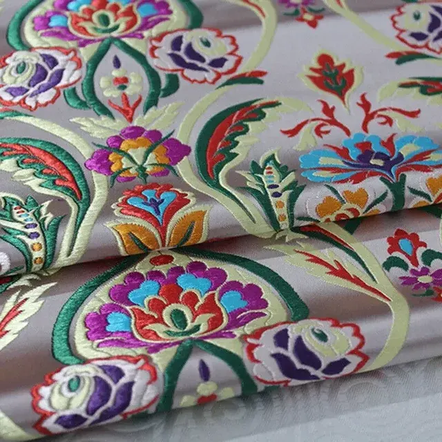 Jacquard-Brokatstoff 2