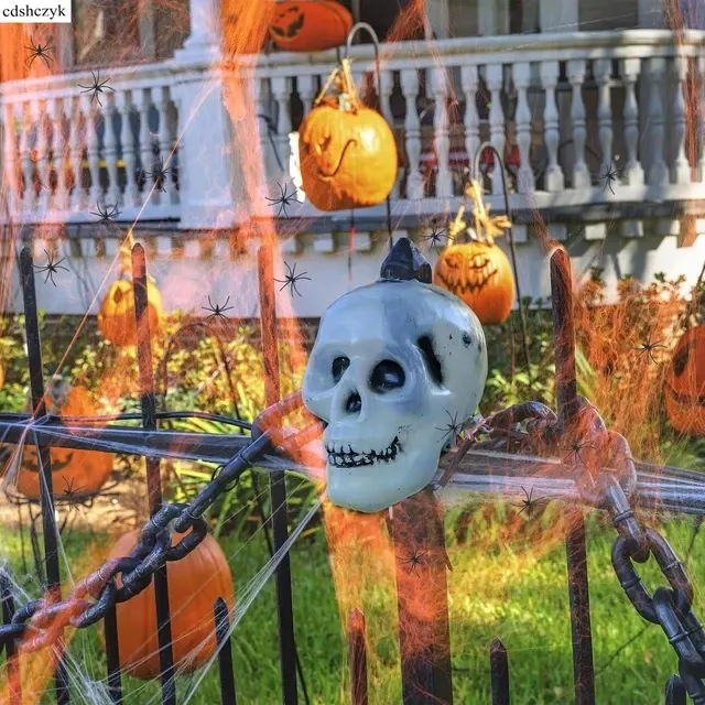 Dehnbare Halloween-Spinnweben mit Künstlichen Spinnen 4