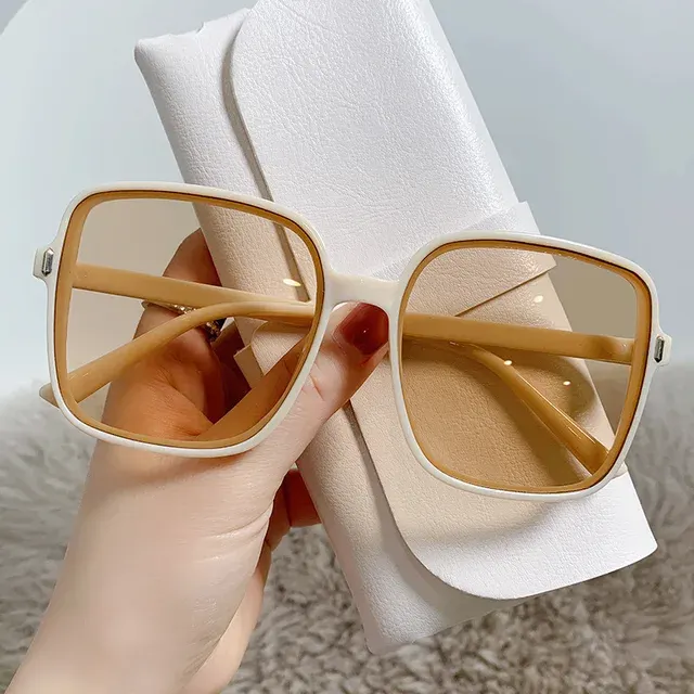 Übergroße quadratische Sonnenbrille 2