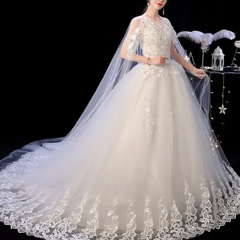 Kurzes Brautkleid